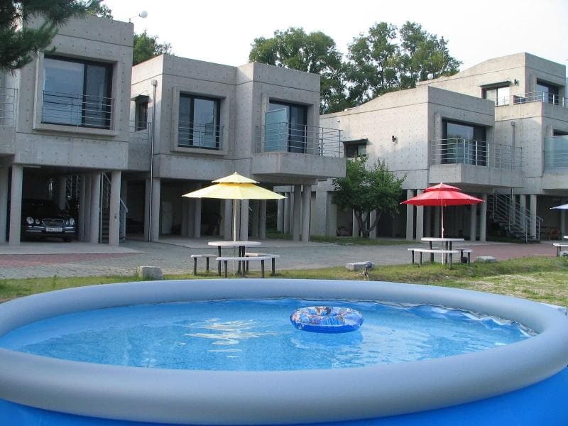 Hyoui Youm Pension main