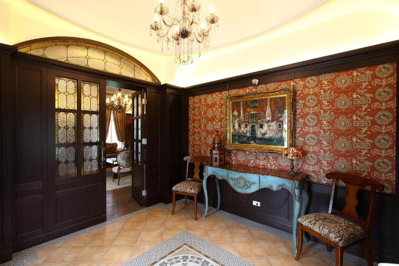 Haut-Rhin Villa main