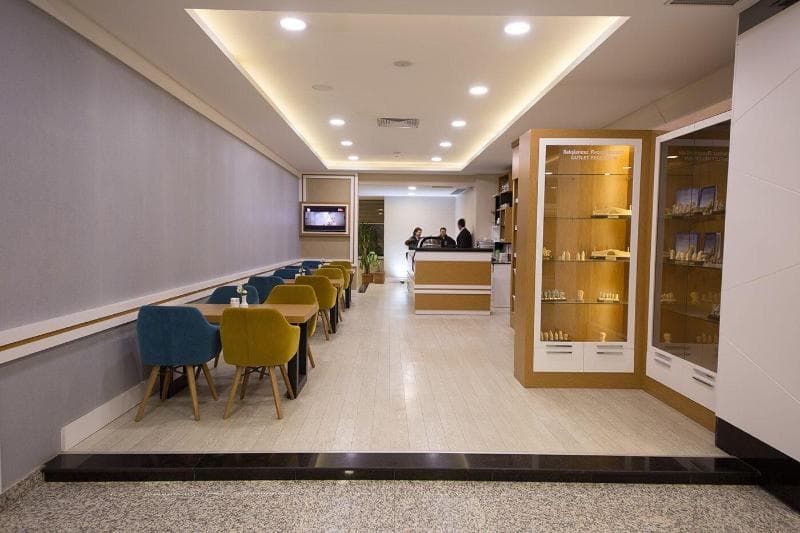 White Star Hotel 5