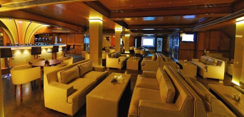 Metro Grand Hotel 3