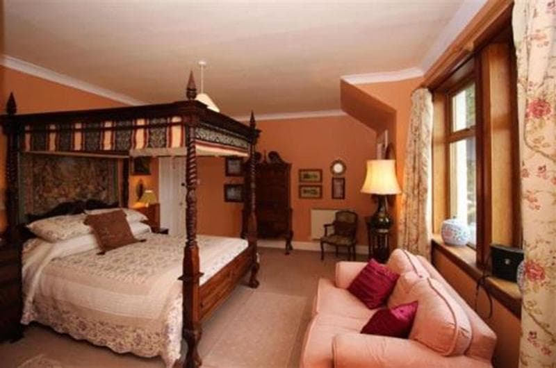 Navidale House - Bed, Breakfast & Bar 5