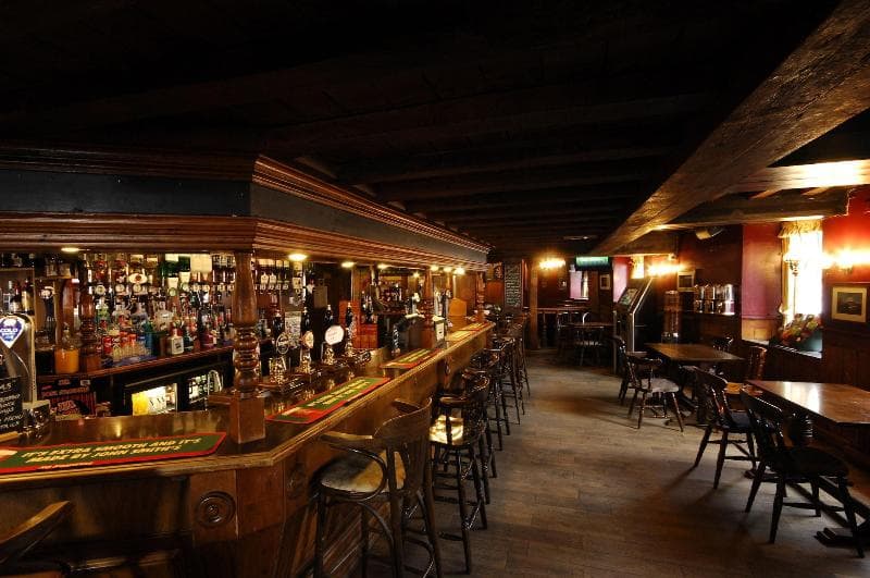 The Longboat Inn 5