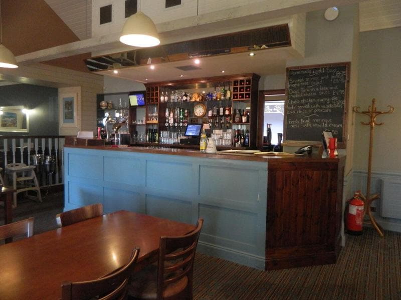 Red House Hotel main