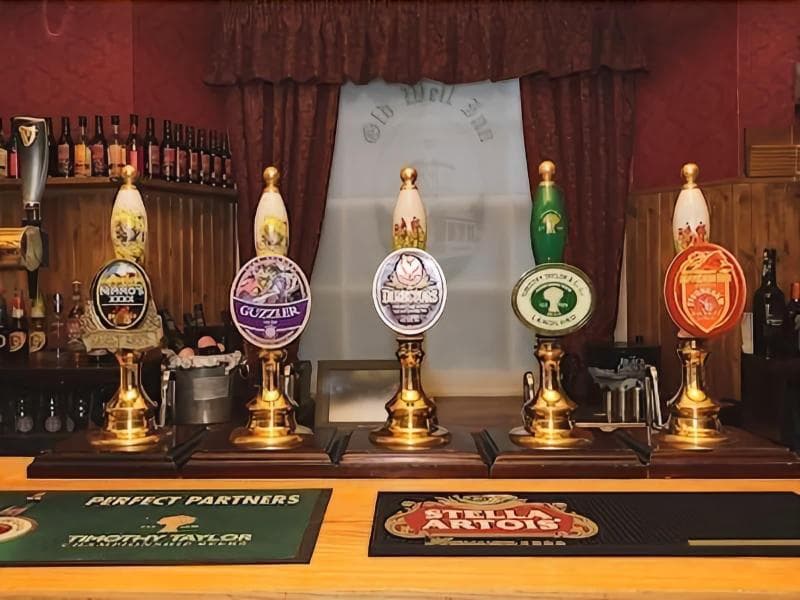 Old Well Inn main