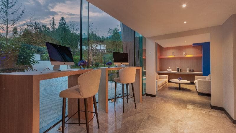 Holiday Inn Express E'mei Qiliping 2