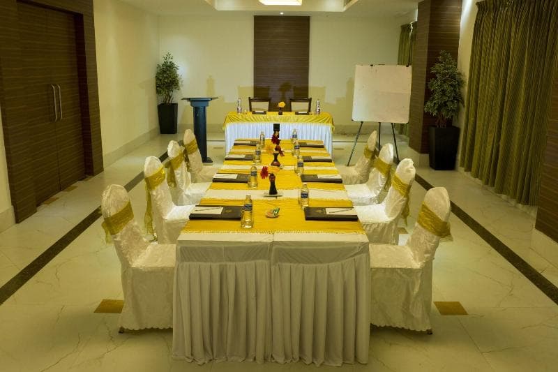 Poppys Hotel Madurai main