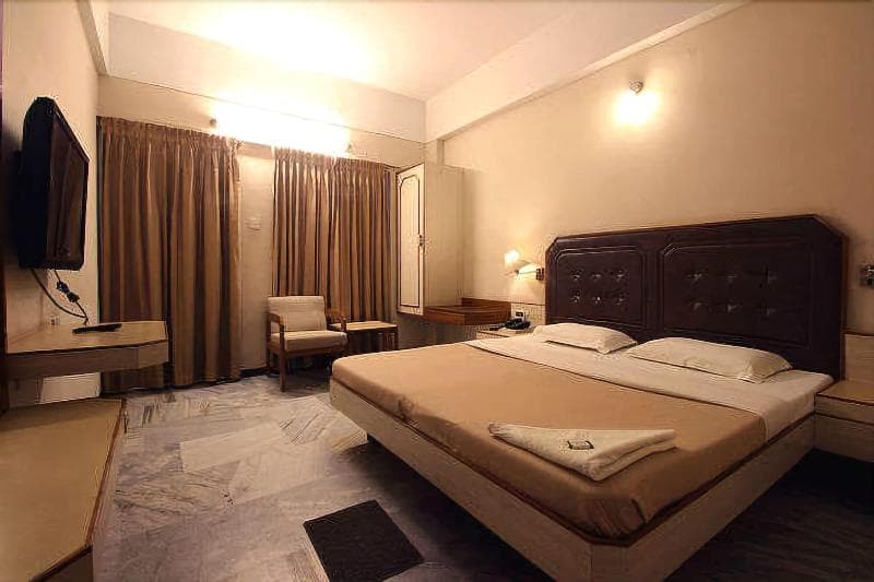 Hotel Padmam main