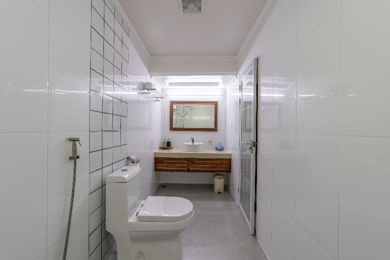 Kamadhoo Inn 5