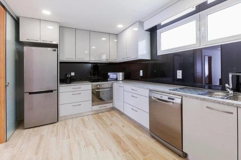 Central Suites 5