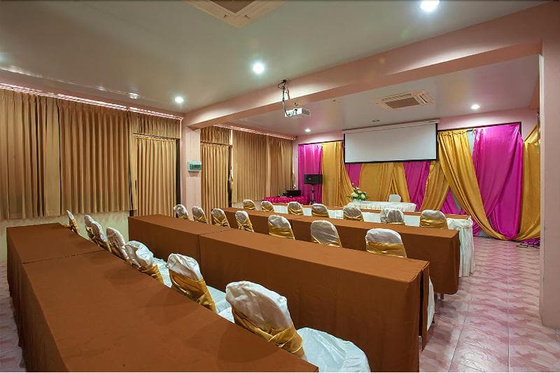 Chonnapha Resort main