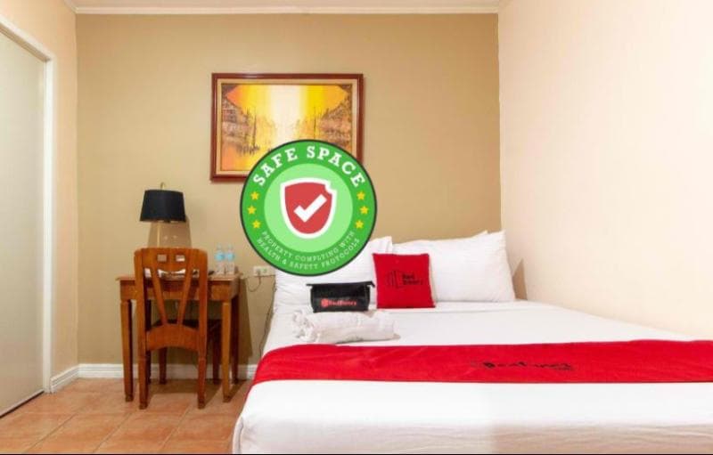 Reddoorz @ Downtown Tacloban Hotel 4