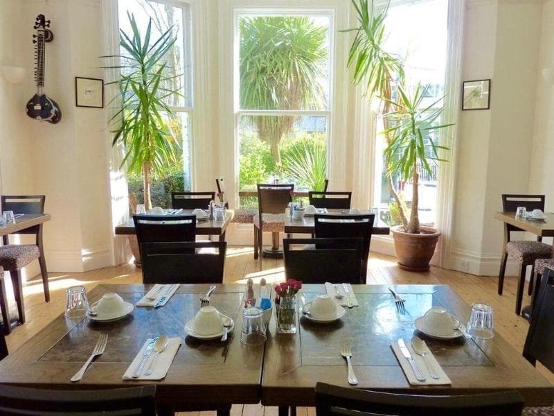 Derrin Guest House 3