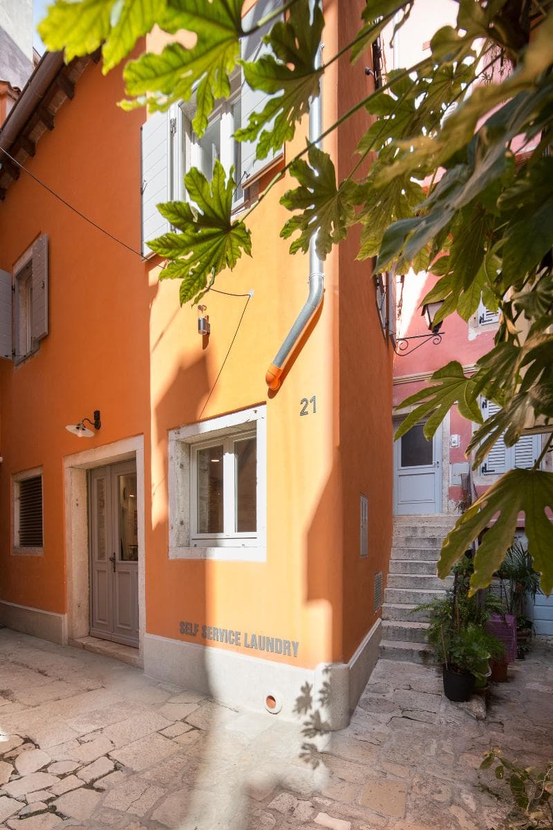 Noemi's Rooms Adults Only 3