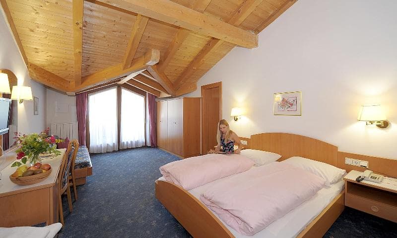 Hotel Waldheim 4