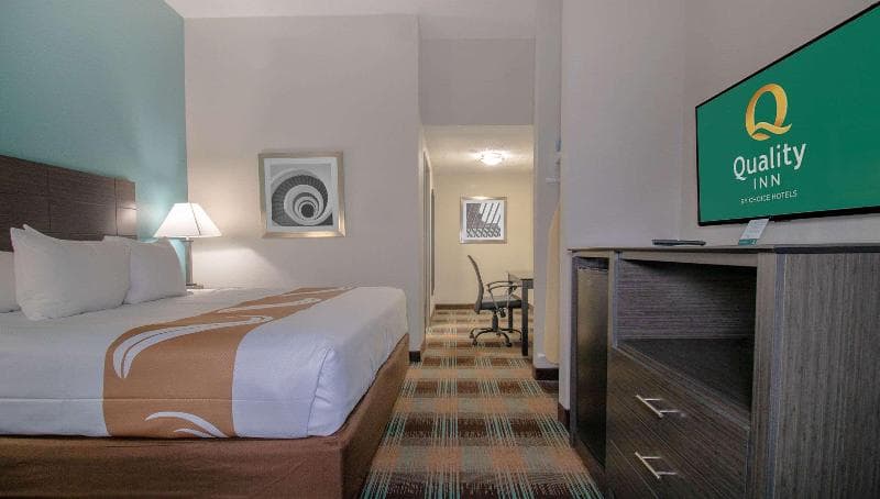 Quality Inn 2