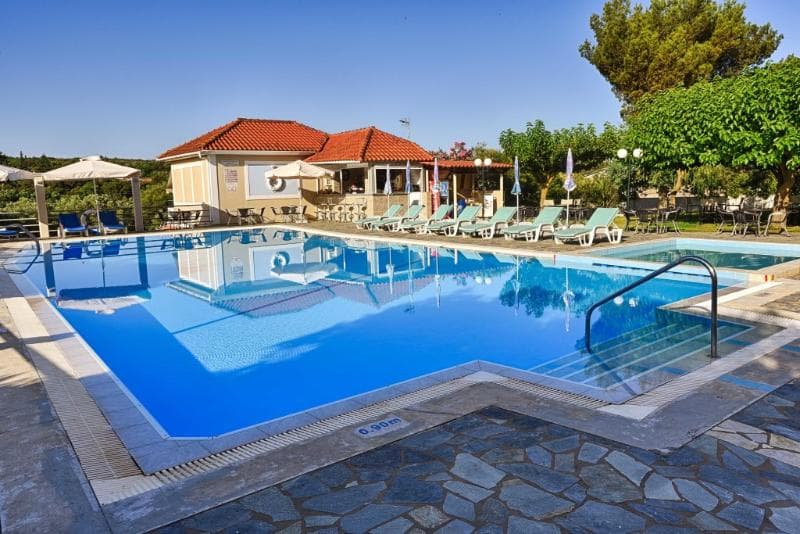 Ionis Hotel 5