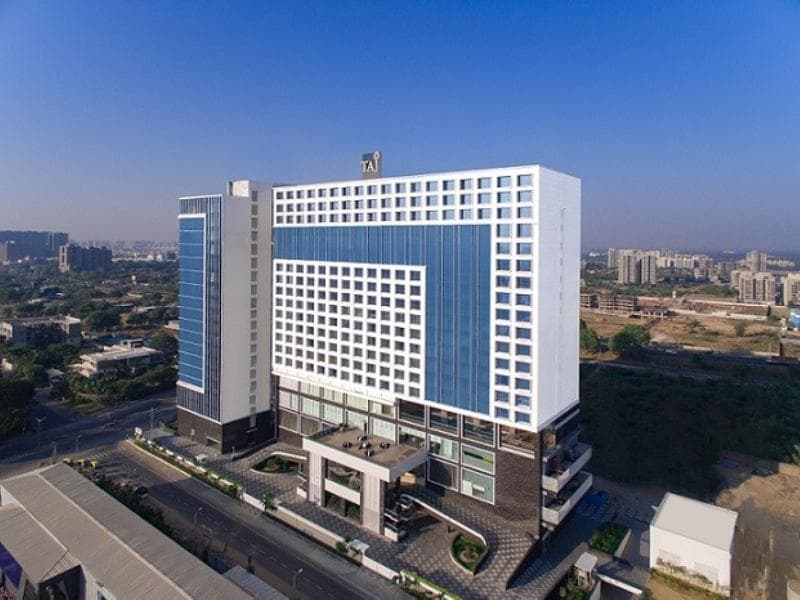 Taj Skyline Ahmedabad 3