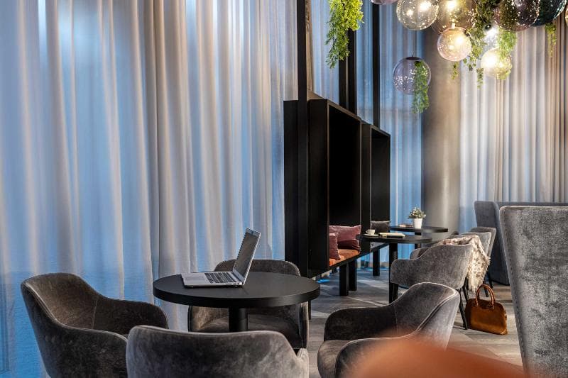 J44 Lifestyle Hotel 4