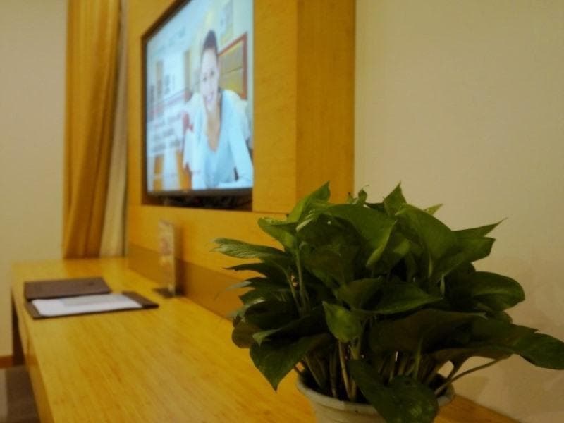 Greentree Inn Heze Yuncheng County Dongcheng Inter 5