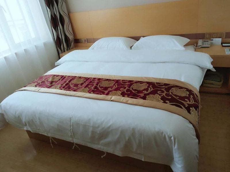 Greentree Inn Linxia Autonomous Prefecture Linxia Oxford River Avenue Express Hotel (Adults Only) 5