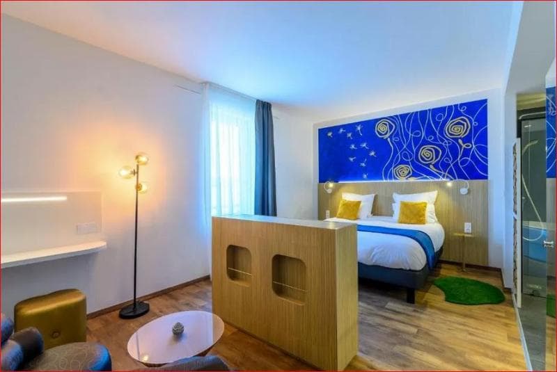 Kyriad Prestige Amiens Poulainville Hotel & Spa 4