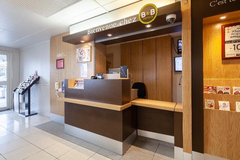 B&B Hotel Herblay 4