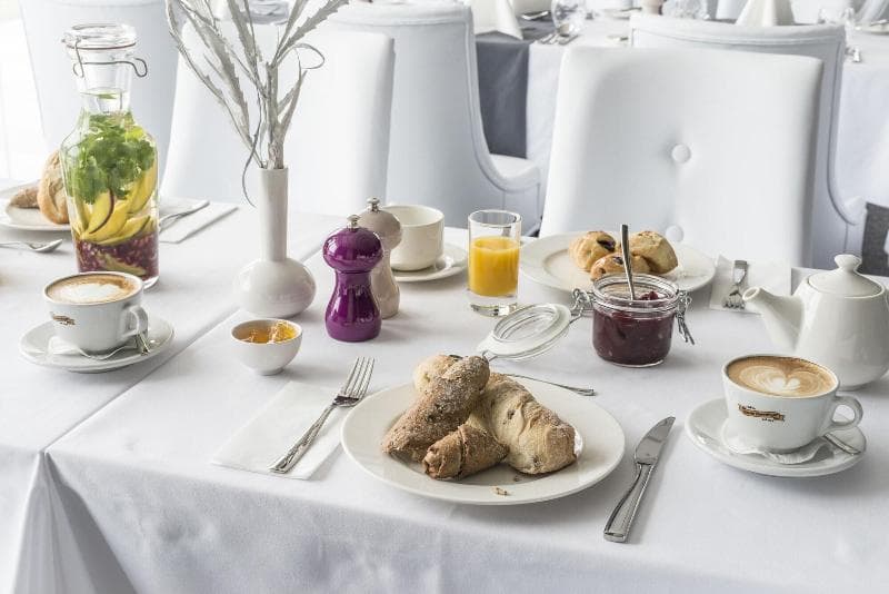 Aura Hotel - Adults Only 3