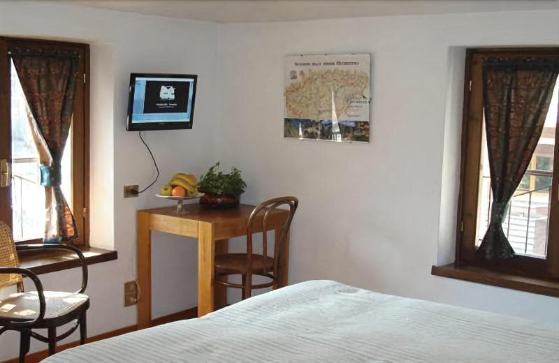 Hotel Pedretti 5