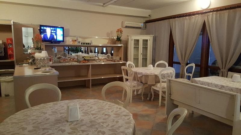 Hotel Trotter photo 1
