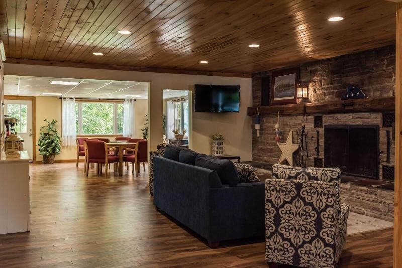 Capt.'S Inn & Suites 3