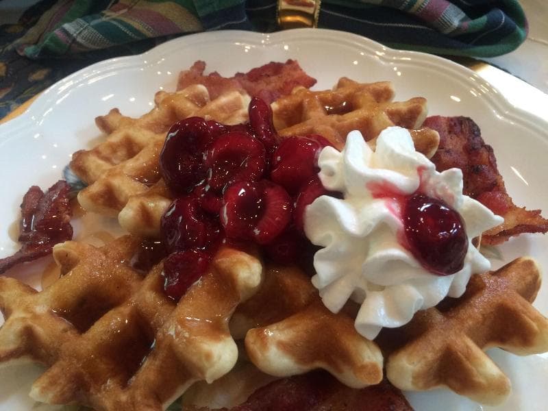 Torch Lake Bed & Breakfast photo 1
