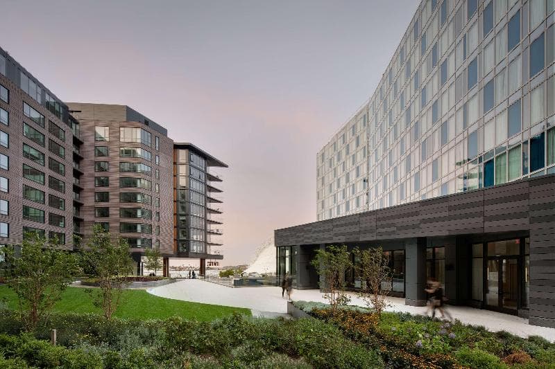 Hyatt Place Boston/Seaport District 4