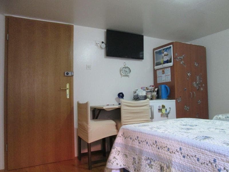Cozy En-Suite Rm On Dumanica- 3