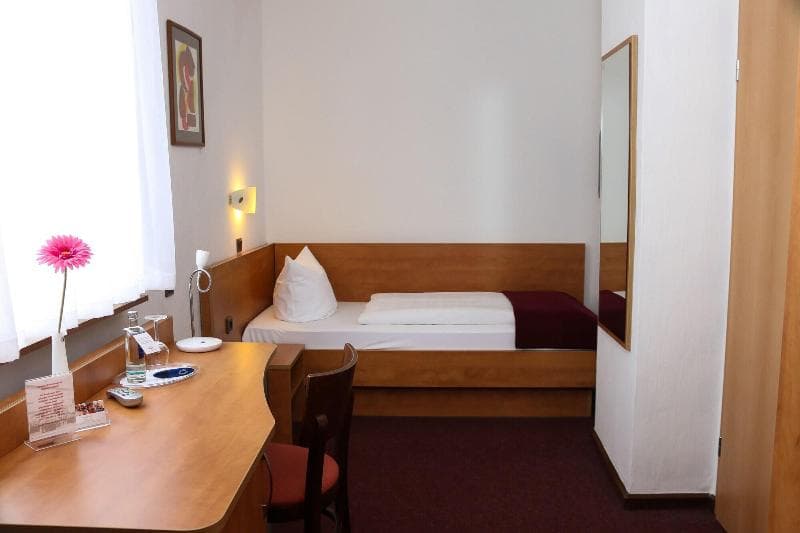 City Hotel Journal 5