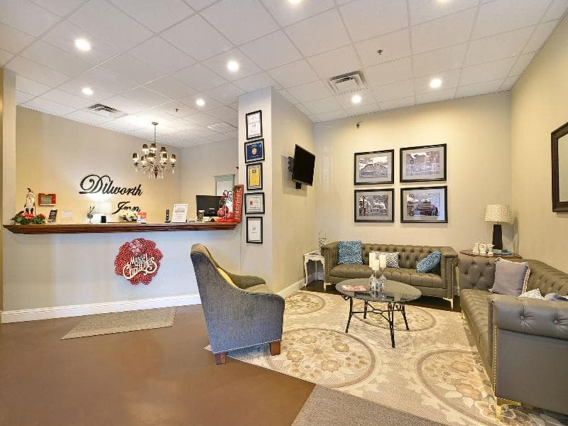 The Dilworth Inn & Suites 4
