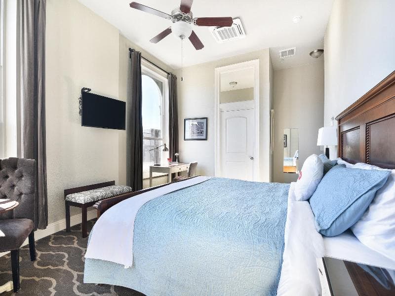 The Dilworth Inn & Suites 3