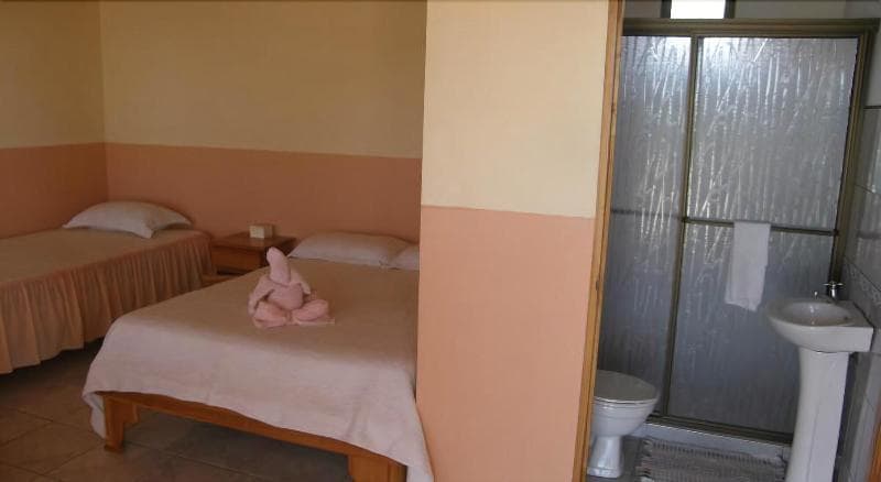 Hotel la Puesta del Sol 3