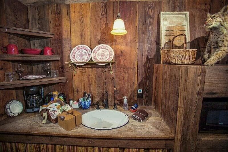 7F Lodge 2