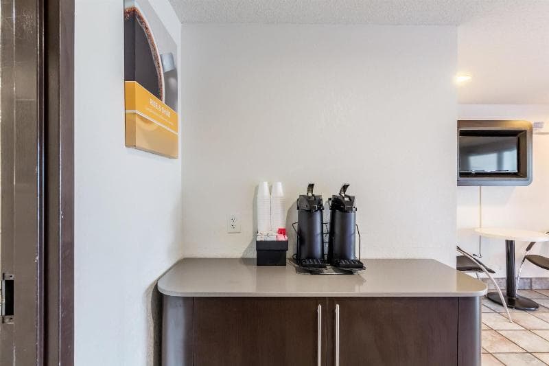 Motel 6 San Antonio South photo 1