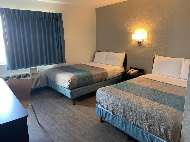 Motel 6 Ft Wayne 3