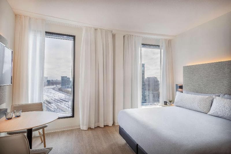 Innside by Melia Amsterdam 4