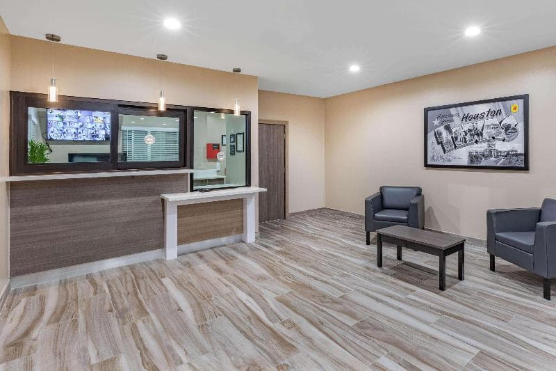 Super 8 By Wyndham Houston Nw Beltway 8/West Rd 5
