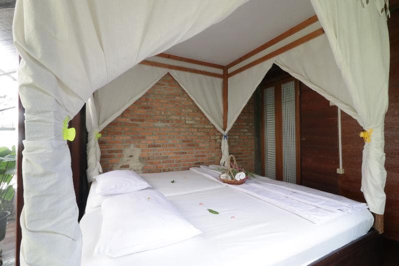 Nila House, Sharia Family Home Stay By Zuzu photo 1