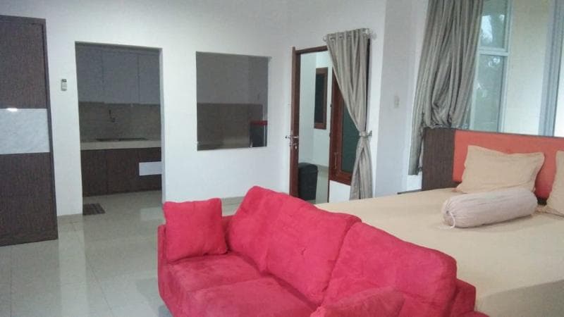 Ragunan Residence Syaridin By Zuzu main