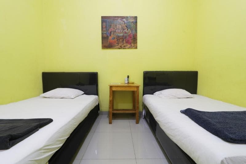 Hotel Surabaya Jaya Bandara Soetta photo 1