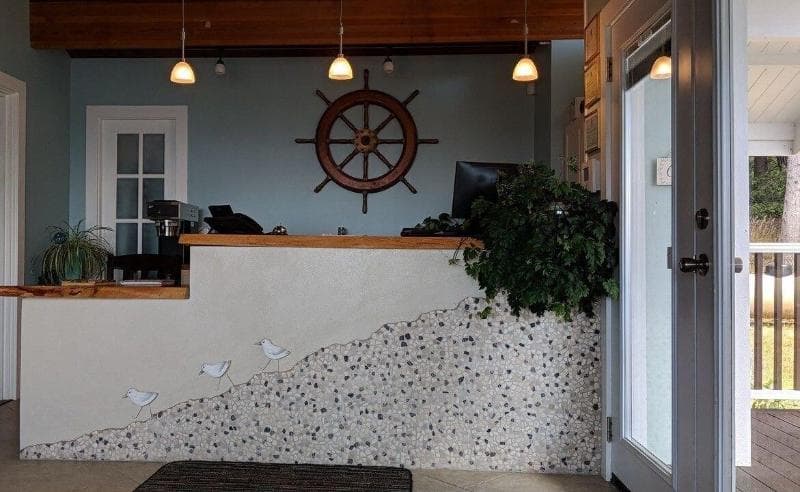 Seafoam Lodge 5