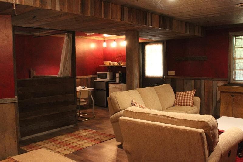 Amish Country Comfort 3