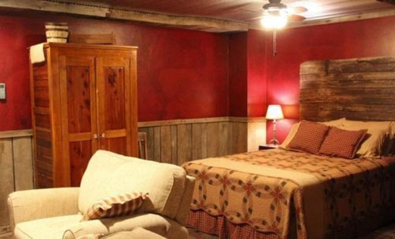 Amish Country Comfort 2