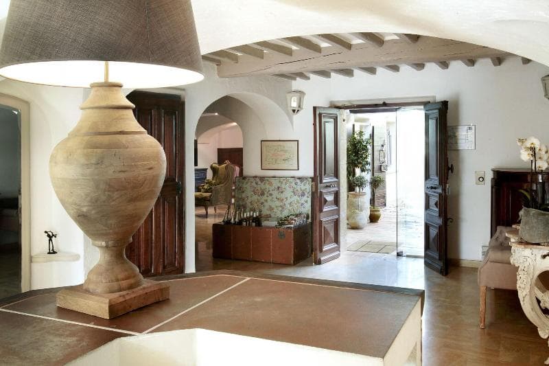 Hotel Les Messugues By Alain Llorca 4