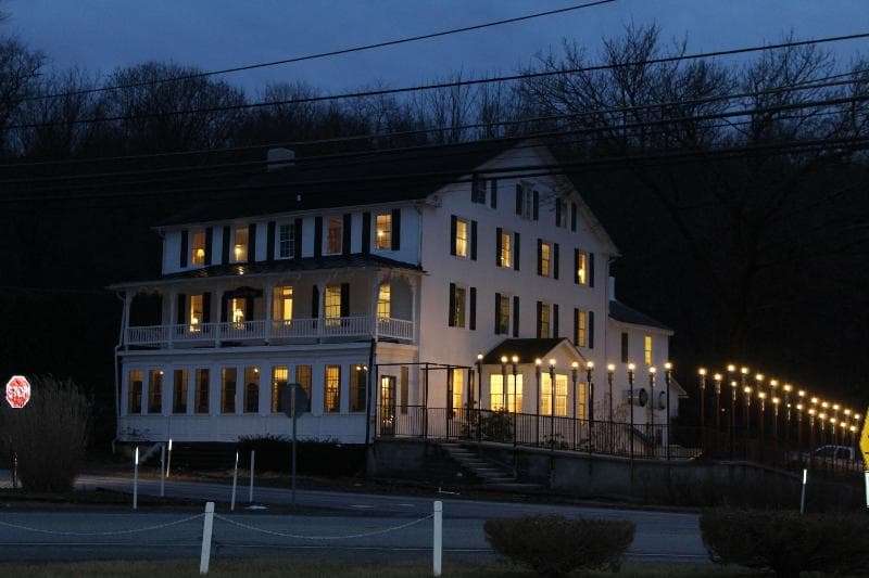 Stottsville Inn 5